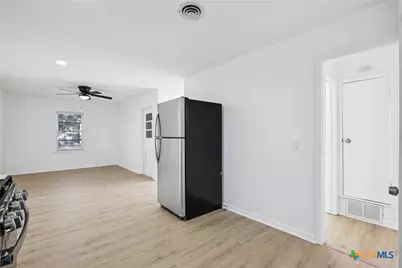 1106 S 15th Street, Copperas Cove, TX 76522 - Photo 11