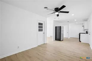 1106 S 15th St, Copperas Cove, TX 76522 - Photo 7