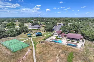 337 Lone Creek Cir, New Braunfels, TX 78132 - Photo 35