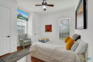 337 Lone Creek Cir, New Braunfels, TX 78132 - Photo 19