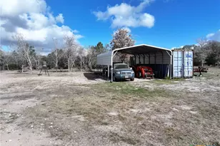 838 E Oak St, Goliad, TX 77963 - Photo 5