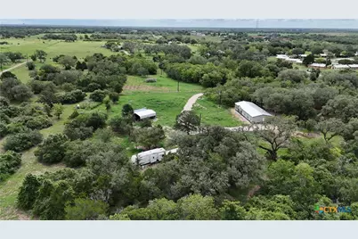 838 E. Oak St., Goliad, TX 77963 - Photo 1