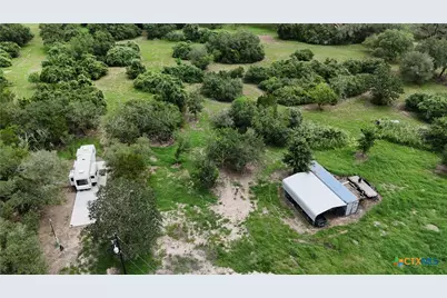 838 E. Oak St., Goliad, TX 77963 - Photo 5