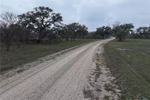 752 Lassman Rd, Goliad, TX 77963 - Photo 31
