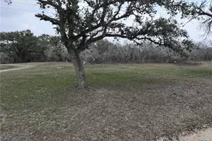 752 Lassman Rd, Goliad, TX 77963 - Photo 27