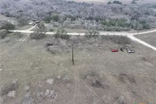 752 Lassman Rd, Goliad, TX 77963 - Photo 3