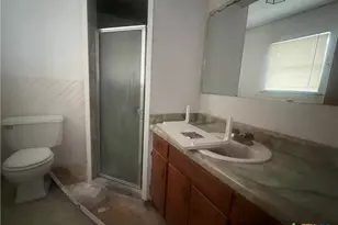 509 W 6th St, Yorktown, TX 78164 - Photo 13