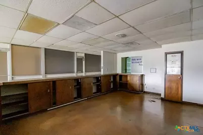 1301 N East Street, Victoria, TX 77901 - Photo 31