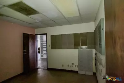 1301 N East Street, Victoria, TX 77901 - Photo 33