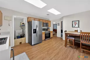 3036 & 3038 Pine Valley Dr, New Braunfels, TX 78130 - Photo 7