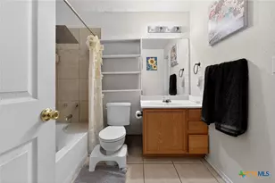 3036 & 3038 Pine Valley Dr, New Braunfels, TX 78130 - Photo 11