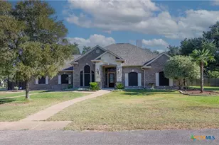 33 Branding Iron Dr, Belton, TX 76513 - Photo 1