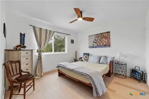 401 Ranch View Rd, Spicewood, TX 78669 - Photo 29