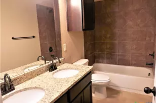 1071 Carolyn Cove, New Braunfels, TX 78130 - Photo 17