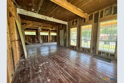 506 S 6th Street, Gatesville, TX 76528 - Photo 11