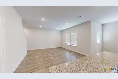 329 Dobson Drive, Killeen, TX 76549 - Photo 11