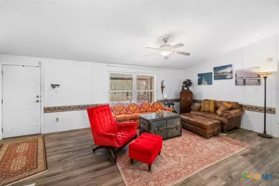 690 Cherry Ridge, Floresville, TX 78114 - Photo 7