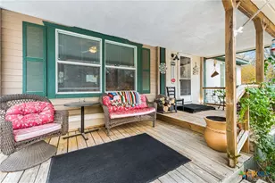 690 Cherry Ridge, Floresville, TX 78114 - Photo 5