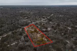 690 Cherry Ridge, Floresville, TX 78114 - Photo 19