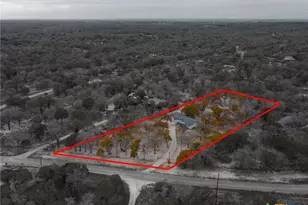 690 Cherry Ridge, Floresville, TX 78114 - Photo 21