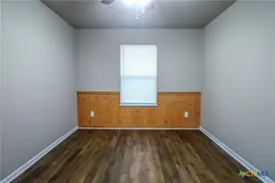 1614 Shady Ln, Belton, TX 76513 - Photo 23