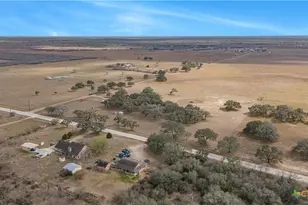 60 Ewing Rd, Goliad, TX 77963 - Photo 23