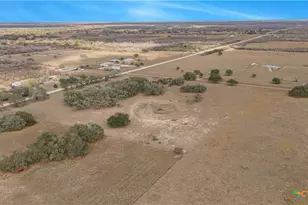 60 Ewing Rd, Goliad, TX 77963 - Photo 29