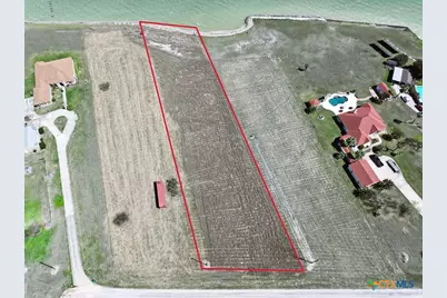 39 N Bay Shore Dr, Port Lavaca, TX 77979 - Photo 7