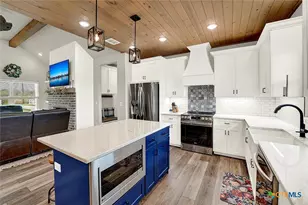 1474 Cr 342, La Vernia, TX 78121 - Photo 17