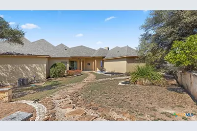 388 Scarlet Court, Canyon Lake, TX 78133 - Photo 27