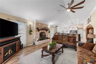 101 Hunters Glen Dr, San Marcos, TX 78666 - Photo 7