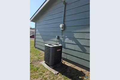 827 Michelle Drive, Copperas Cove, TX 76522 - Photo 5