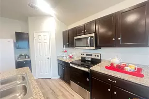 1137 Laila Ln, Belton, TX 76513 - Photo 5