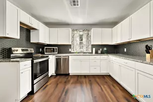 4221 Sanger Ave, Waco, TX 76710 - Photo 9