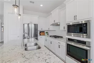 1314 Cottonseed St, New Braunfels, TX 78132 - Photo 15