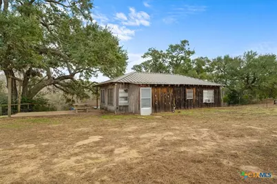 000 Hwy 90A, Sheridan, TX 77475 - Photo 7