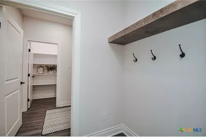 321 Whitetail Lane, Victoria, TX 77905 - Photo 33