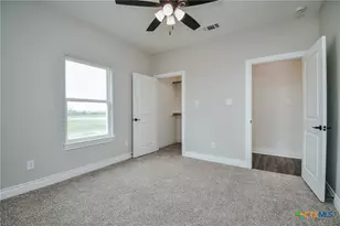 321 Whitetail Ln, Victoria, TX 77905 - Photo 29