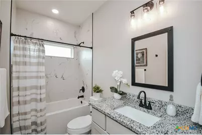 321 Whitetail Lane, Victoria, TX 77905 - Photo 25