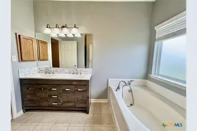 105 Holly Oak Court, Victoria, TX 77901 - Photo 19