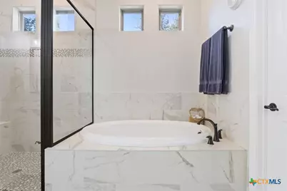 102 Rancho Del Lago Lane, Belton, TX 76513 - Photo 21