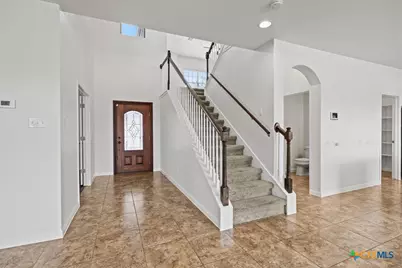 606 Irvin Drive, San Marcos, TX 78666 - Photo 5