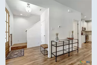 660 Mockingbird Drive, Canyon Lake, TX 78133 - Photo 15