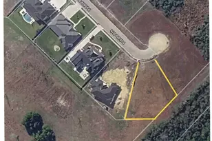 228 Pebble Brk, Victoria, TX 77904 - Photo 1