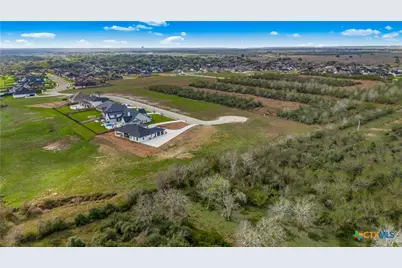 228 Pebble Brook, Victoria, TX 77904 - Photo 21