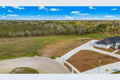 228 Pebble Brook, Victoria, TX 77904 - Photo 13