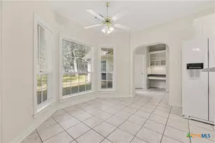 908 Salado Oaks Dr, Salado, TX 76571 - Photo 9