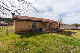930 Dryden Ave, Copperas Cove, TX 76522 - Photo 23