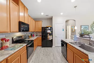 2071 Wind Chime Way, New Braunfels, TX 78130 - Photo 9