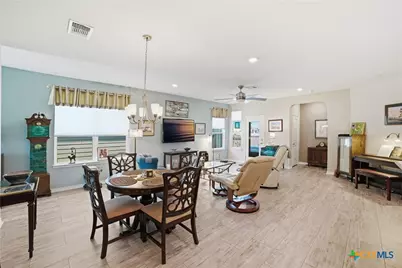 2071 Wind Chime Way, New Braunfels, TX 78130 - Photo 5